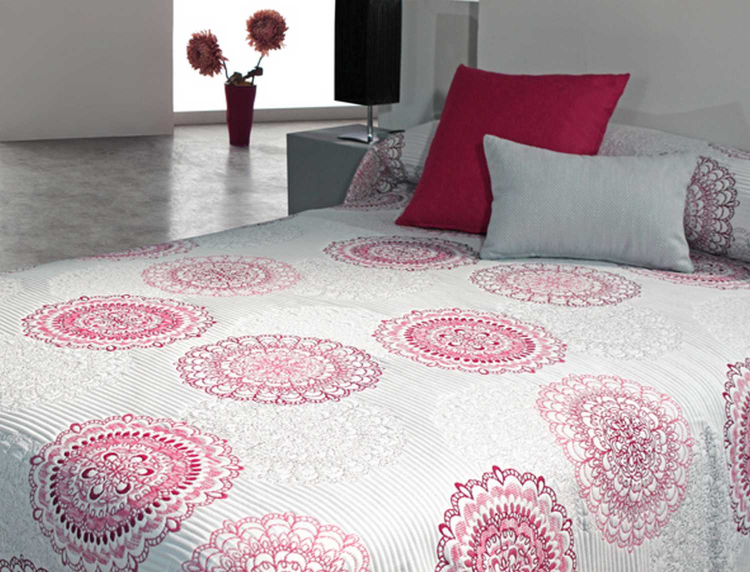 Reig Marti Colcha Piqué Reversible Aguas color Rojo fin de existencias