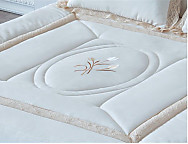 Edredón Jacquard set de 4 piezas bordado con puntillas Milán Medida Especial 2025