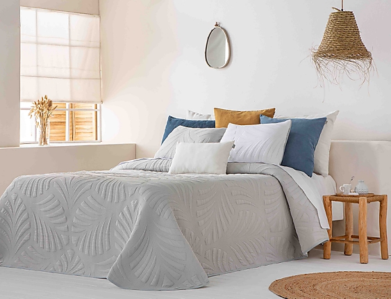 Sandeco - Colcha Jacquard Reversible con fundas de cojín Siero color Gris/Blanco