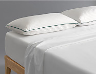 Almohada Bambú Ribete doble funda. Firmeza Media-Alta.