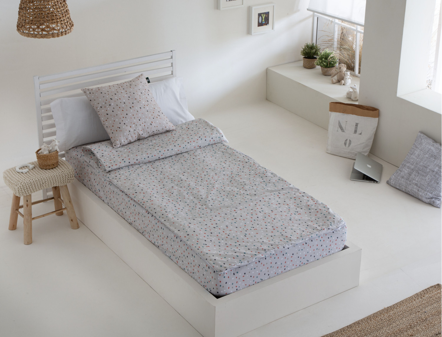 Confecciones Paula Saco nórdico Trazo color piedra