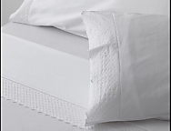 Juego de cama Estelia Valeria 100% algodón satén 300 Hilos color Blanco con cenefa bordada