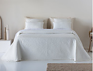 Colcha capa Drub color Crudo, Piedra o Gris claro