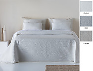 Colcha capa Drub color Crudo, Piedra o Gris claro