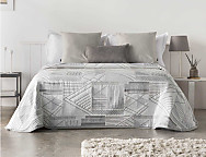 Colcha Jacquard Vorey color Azul, Granate o Gris