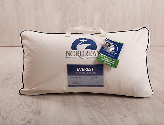 Nordream - Almohada plumón Everest. Doble funda. Densidad Media
