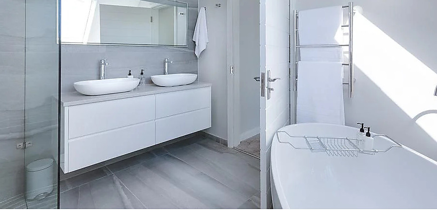 Limpieza de Cuarto de baño y Wc