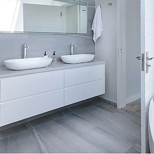 Limpieza de Cuarto de baño y Wc